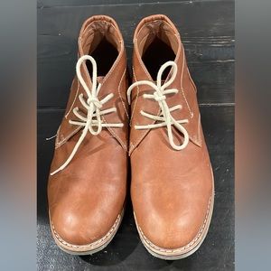 Steve Madden Mens Heston Chukka boots